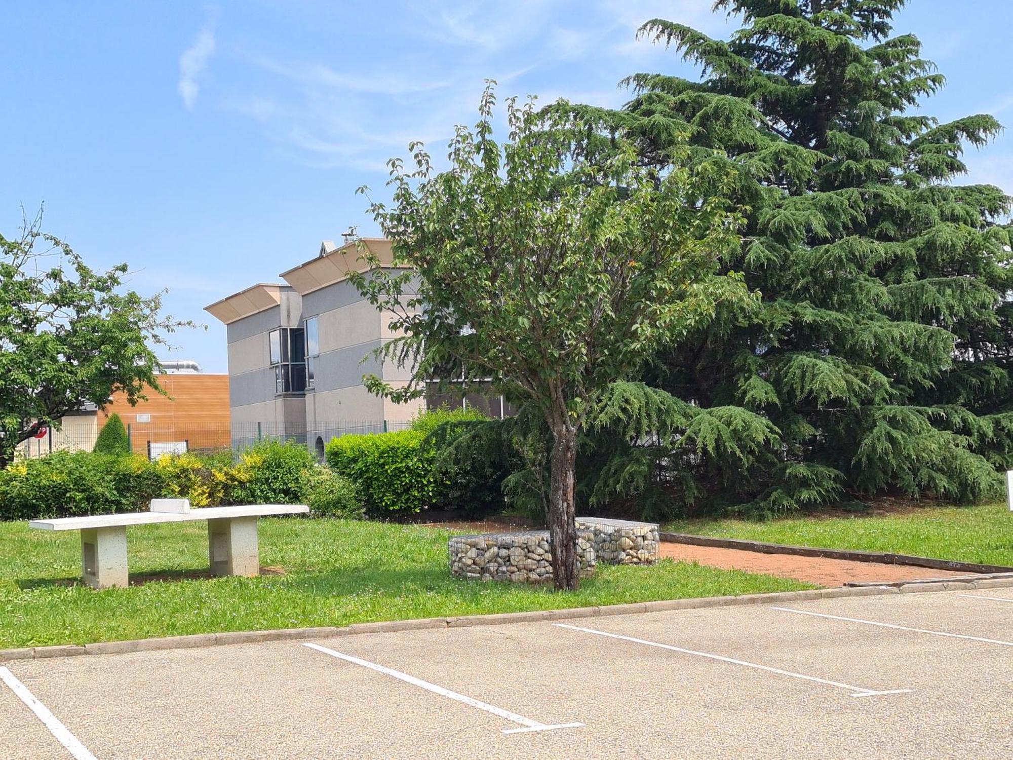 Hotel Campanile Saint-Etienne Est- Saint-Chamond Zewnętrze zdjęcie